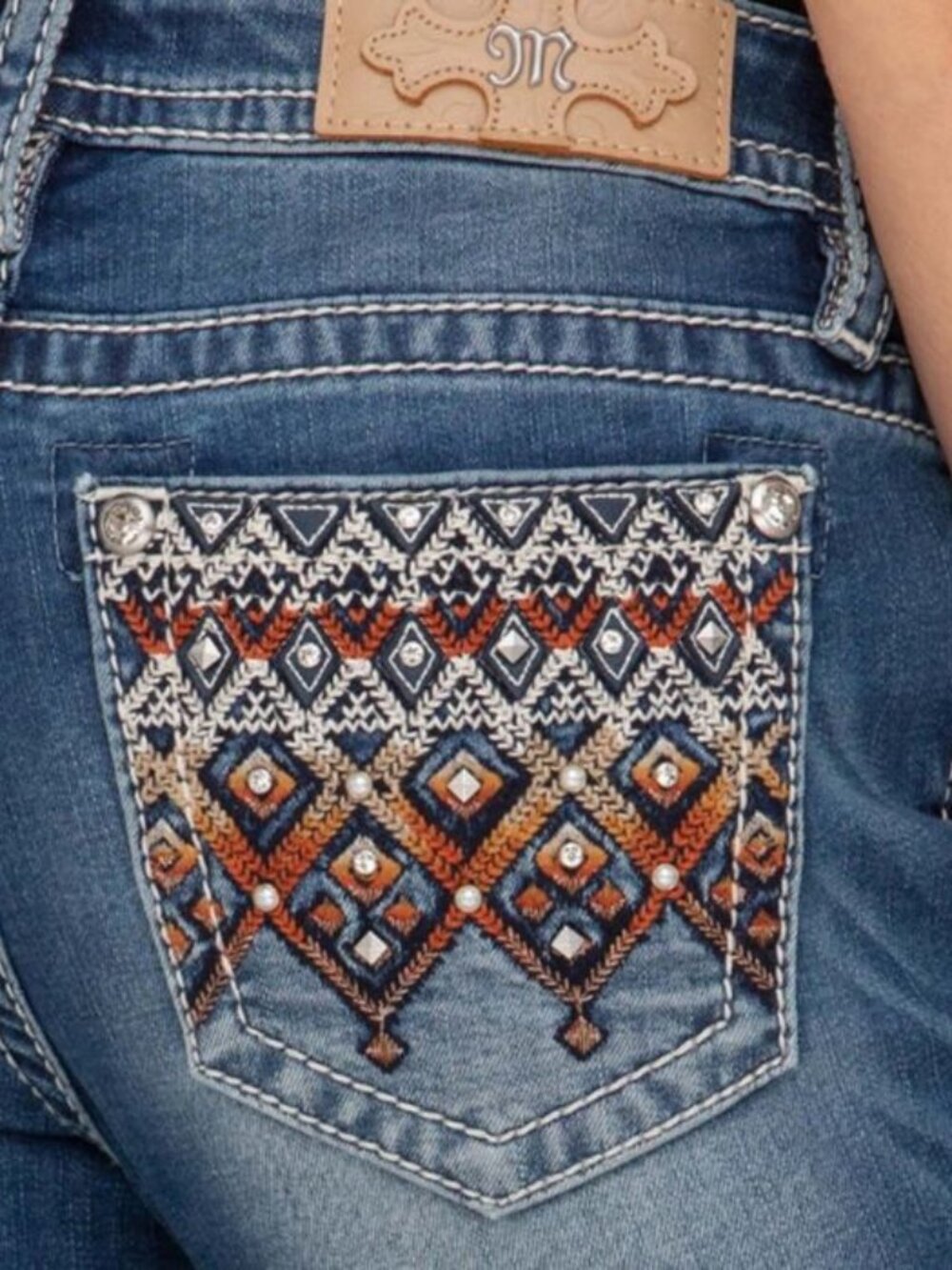 Miss Me - Women's Aztec Embroidered Mid-Rise Flare Denim Blue Jeans - 27 x 34